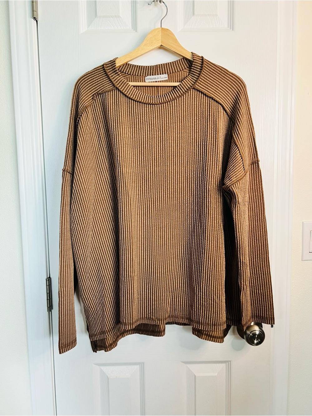 Zenana Outfitters Ribbed Crewneck Sweater in Brown